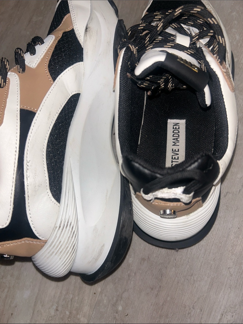 Steve Madden Black, Tan, and Cream Sneaker. - Picture 6 of 7